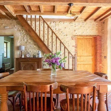 Ecogite Rural La Cle Des Champs Сasa de vacaciones *