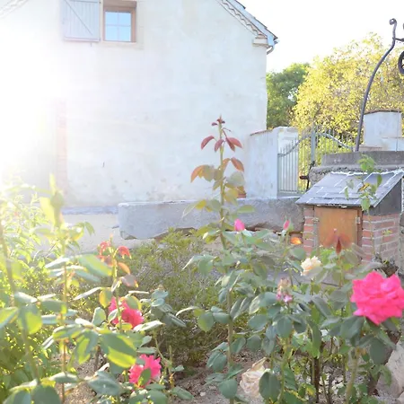 Ecogite Rural La Cle Des Champs Holiday home Peyrelongue-Abos