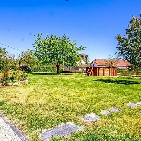 펜션 Ecogite Rural La Cle Des Champs
