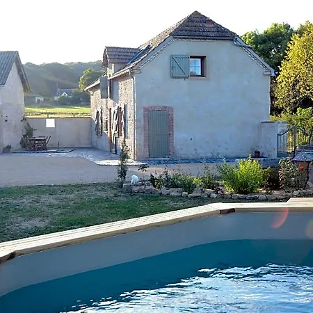 펜션 Ecogite Rural La Cle Des Champs Peyrelongue-Abos